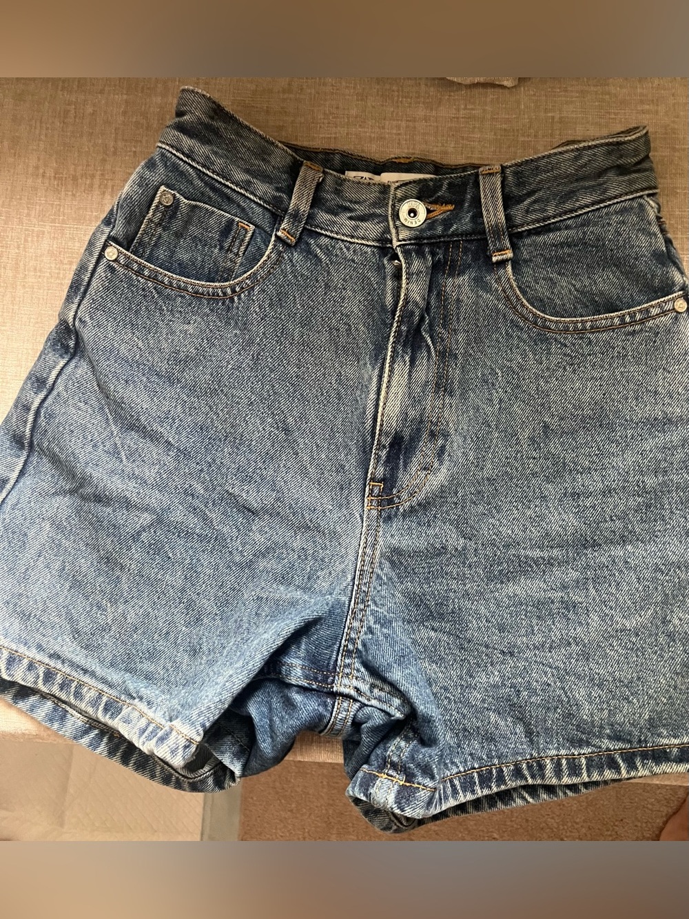 Zara Women’s Light Blue Denim Jean Shorts size O